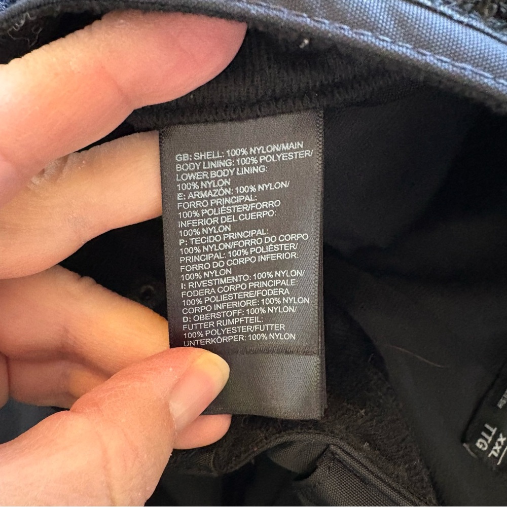 The North Face Solid Black Freedom Insulated Outd… - image 7